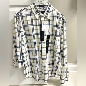 Banana Republic untucked fit, long sleeve, Men’s button up size Medium.